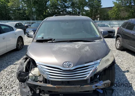 2012 Toyota Sienna Xle from USA, damaged, VIN 5TDDK3DC2CS031561